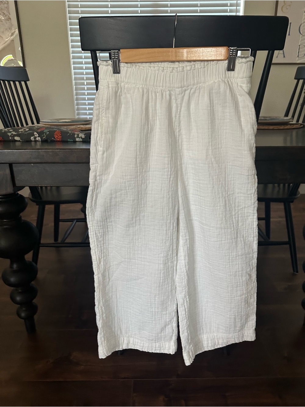 Old Navy White Wide-Leg Pull-On Pants